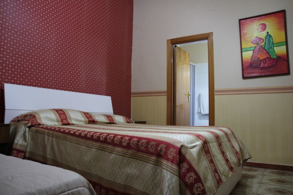 Room Elia Неаполь Экстерьер фото